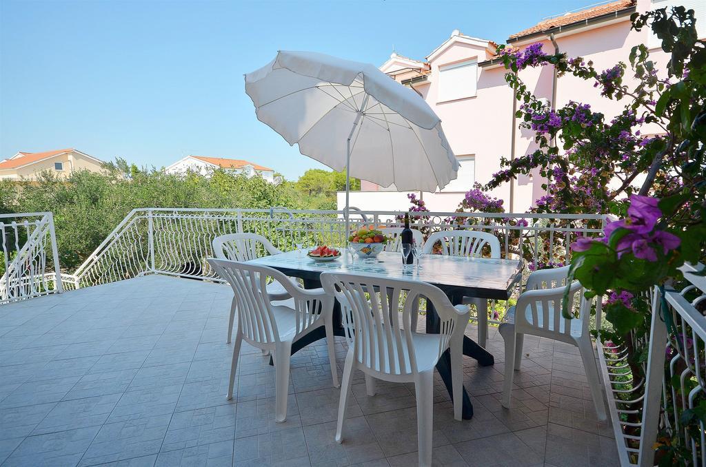 Apartments Sime Vodice Exterior foto